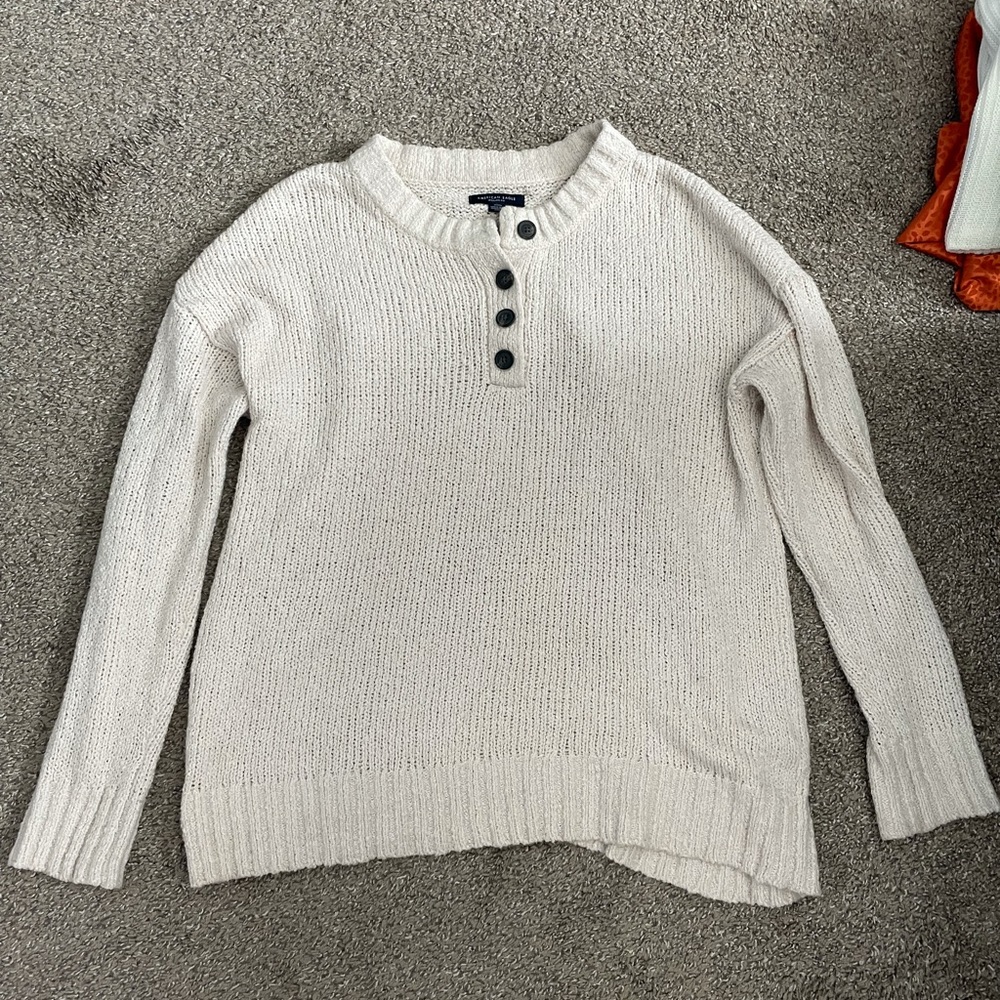 American eagle sweater